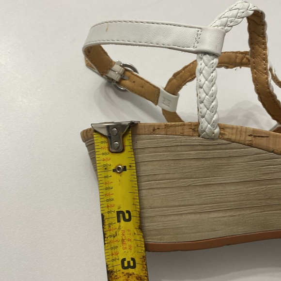 New💕 Adorable Cork Sandals 👡 - Picture 7 of 12